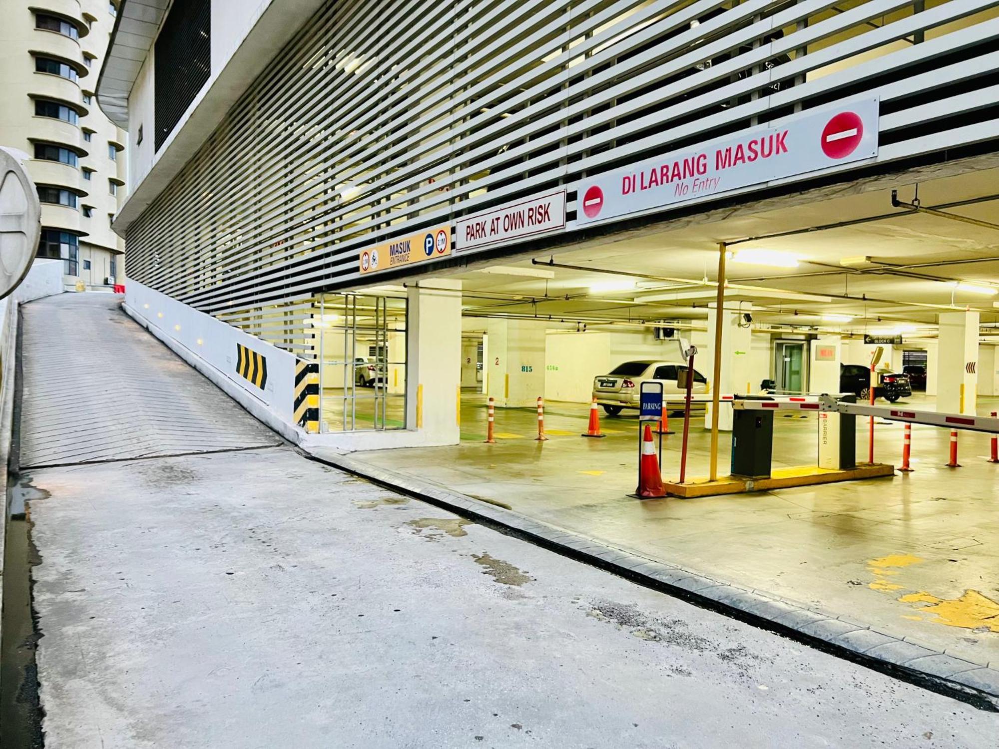 Regalia Suites & Residence By Enjoy Your Stay Kuala Lumpur Exterior foto